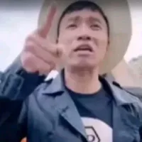Minh B lợn rừng