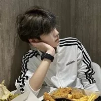 Hiệu trưởng - cậu nu⁹