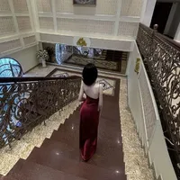 Mẹ nữ⁹