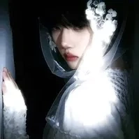 Trương Hàm Thụy_ @ Zhang Hanrui.