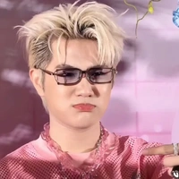 HOÀNG ĐỨC DUY – BÔNG (15 TUỔI)