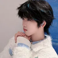 Trương Hàm Thụy_T