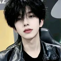 nguyễn minh hiếu//lớp trưởng//