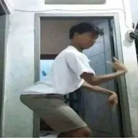 sơn (chủ quán bò bít tết)