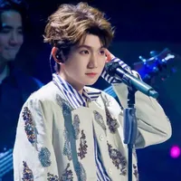 Vương Nguyên 《Yuen》