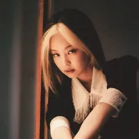 𝙆𝙞𝙢 𝙅𝙚𝙣𝙣𝙞𝙚 | nàng |