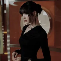 𝙇𝙖𝙇𝙞𝙨𝙖 𝙈𝙖𝙣𝙤𝙗𝙖𝙣 | chị |