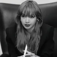 Lalisa Manobal
