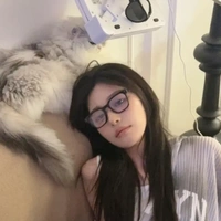 Vương Dịch [chị]