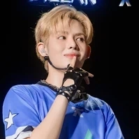 Phan Đức Nhật Hoàng°Em°