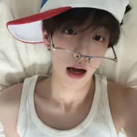 Thẩm Quân Tú(pa Tiến)