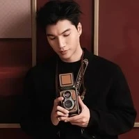 Hieuthuhai//Trần Minh Hiếu//