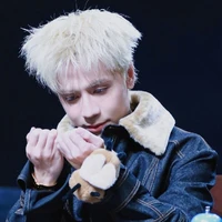 Lê Quang Hùng [Phone]