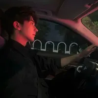 Lục Nguyên (tài xế riêng của cô)