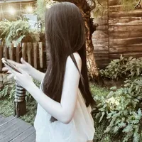 Nhi