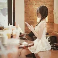 Yến
