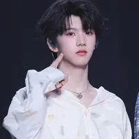 Trương Hàm Thụy_cậu_