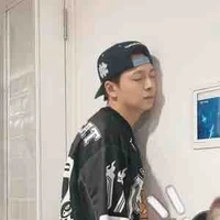 Ngô kiến Huy-Ngôkienbap mẹ vương bình