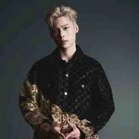 Hoàng bách-jeyb- Papa gill