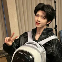 Trương Hàm Thụy