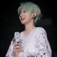 Vương Nguyên ( Wang Yuan )