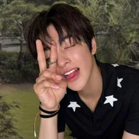 Ahn Keonho. ᶻ 𝗓 𐰁 @kẹo