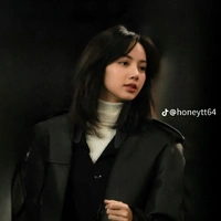 LALISA MANOBAL (CÔ)