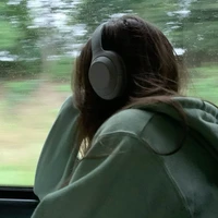 Hoàng Ánh Như(chị em)