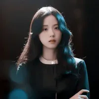 Kim Jisoo _  Chị
