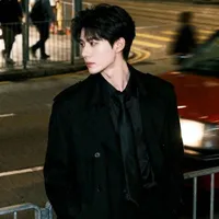 Kỷ Thiên Vũ_ anh cả