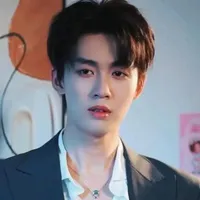 Trang Bắc Thần