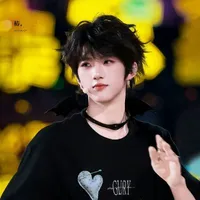 Trương Hàm Thuỵ _em