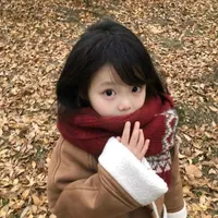 • Tống Khả Lạc - Lúc nhỏ •