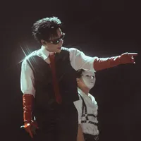 Lê Quang Hùng (phone)