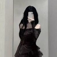 Trần Ngọc Vy-em cô