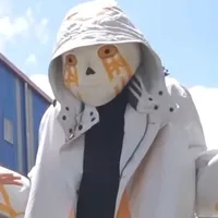 707