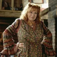 molly wealasy