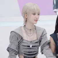 Trần Thị Dung(Chị)