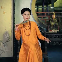 Lê Thị Bình_cô út