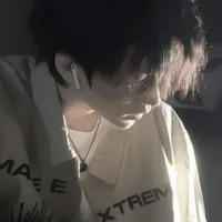 Lục Tư Hàn_nam⁹