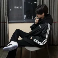 Hàn Dịch Thần (bff nam9)