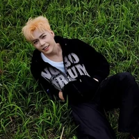 𝑁𝑔𝑢𝑦𝑒𝑛𝐻𝑜𝑎𝑛𝑔𝐵𝑎𝑐ℎ_¹⁹⁹⁷