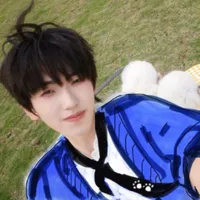 Tả Kỳ Hàm_cậu