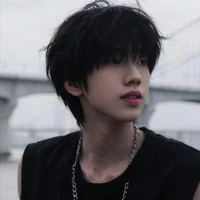 Nhiếp Vĩ Thần