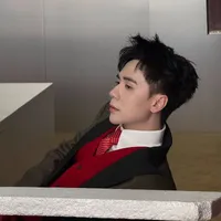 𝘓𝘦𝘘𝘶𝘢𝘯𝘨𝘏𝘶𝘯𝘨