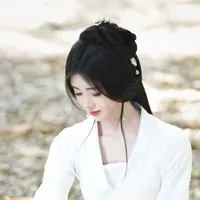 Thánh Nữ Tinh Hà - Thiên Linh