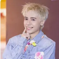 Lê Quang Hùng ( 16t)