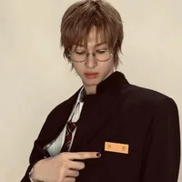 𝙈𝙖𝙧𝙩𝙞𝙣 𝙀𝙙𝙬𝙖𝙧𝙙𝙨 / 𝙚𝙢