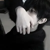 Kuro - @K_Caro.