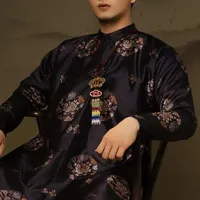Hoàng Đức Khánh - Ông phú hộ